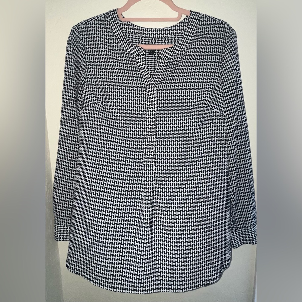 Talbots White and Black Relaxed Blouse with Mandarin Collar